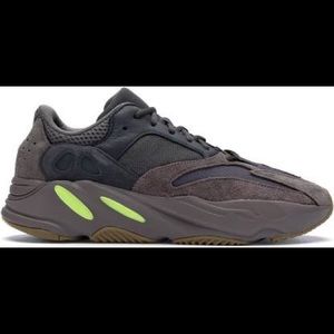 Yeezy Mauve 700s